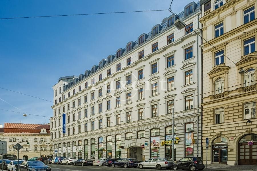 Pronájem kanceláře 145 m² – fotografie 2
