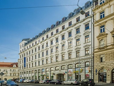 Pronájem komerčního prostoru, 145 m² (2 z 5)