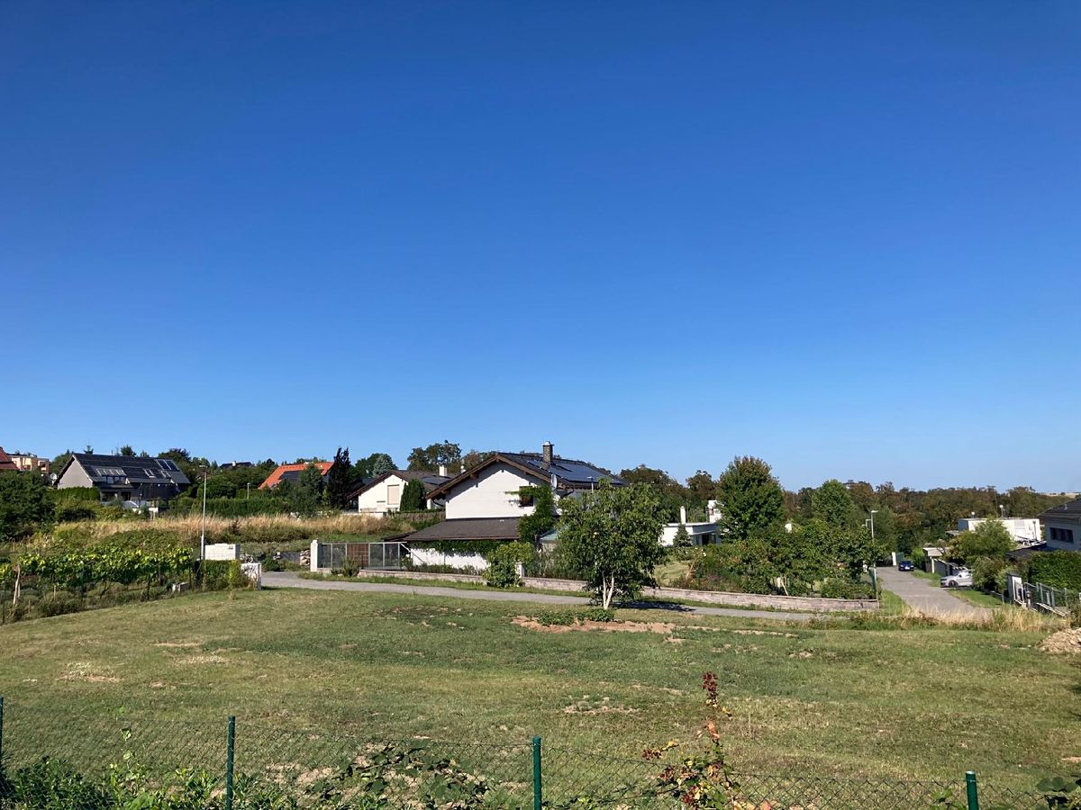 Prodej stavebního pozemku 1026 m² – fotografie 2