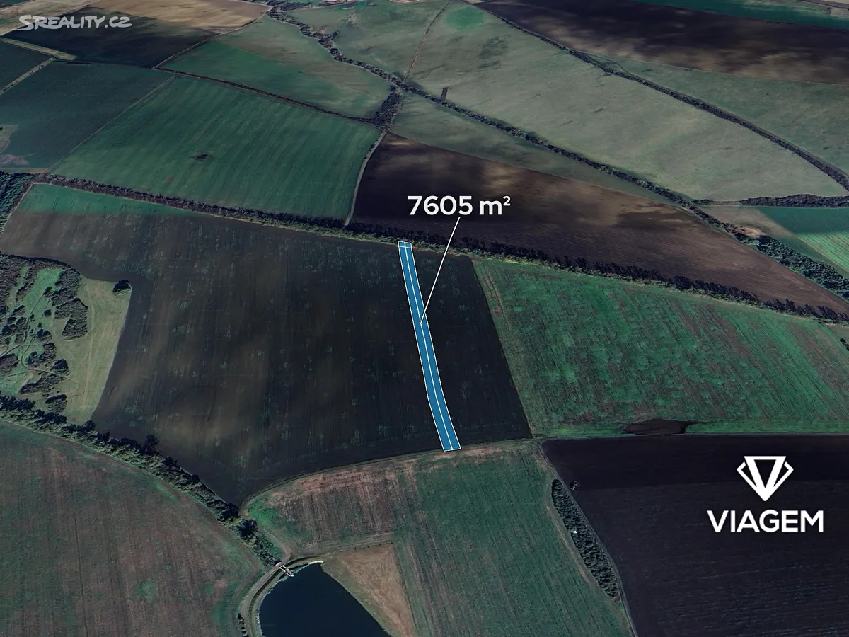 Prodej pole 7605 m², Šumice