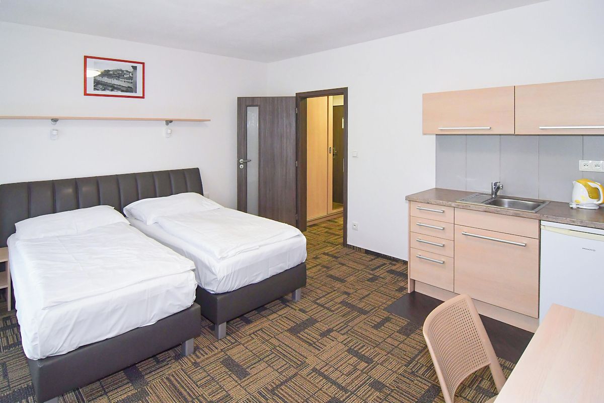 Pronájem bytu 1+kk 35 m²