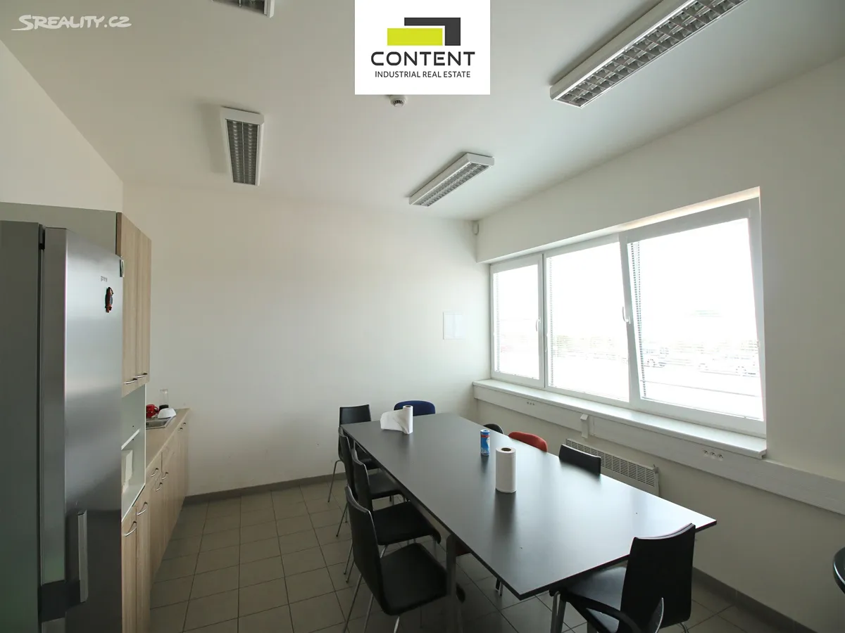 Pronájem výrobní haly, prostoru 2733 m² – další