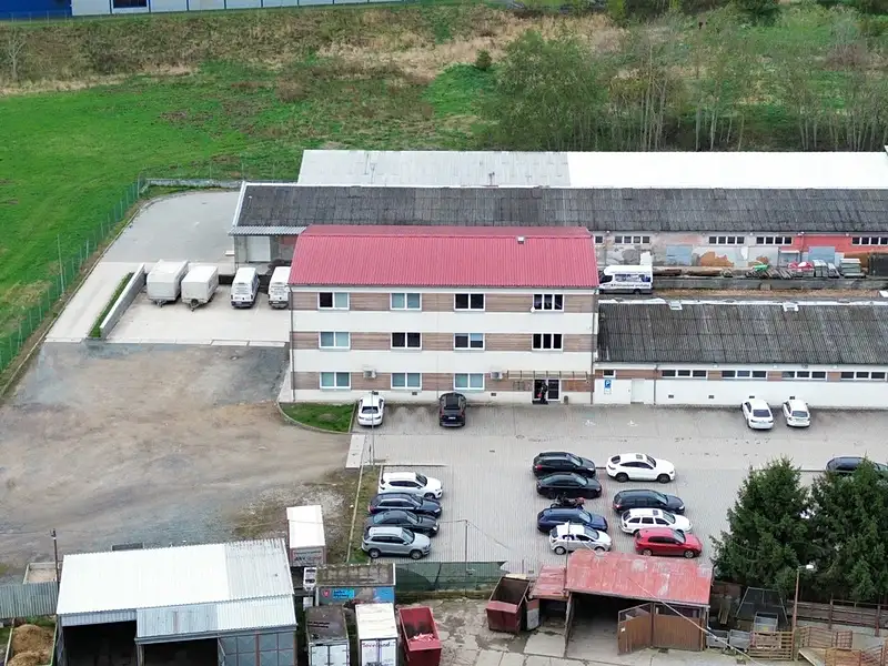 Pronájem kanceláře 28 m², Nýřany – náhled fotky 1