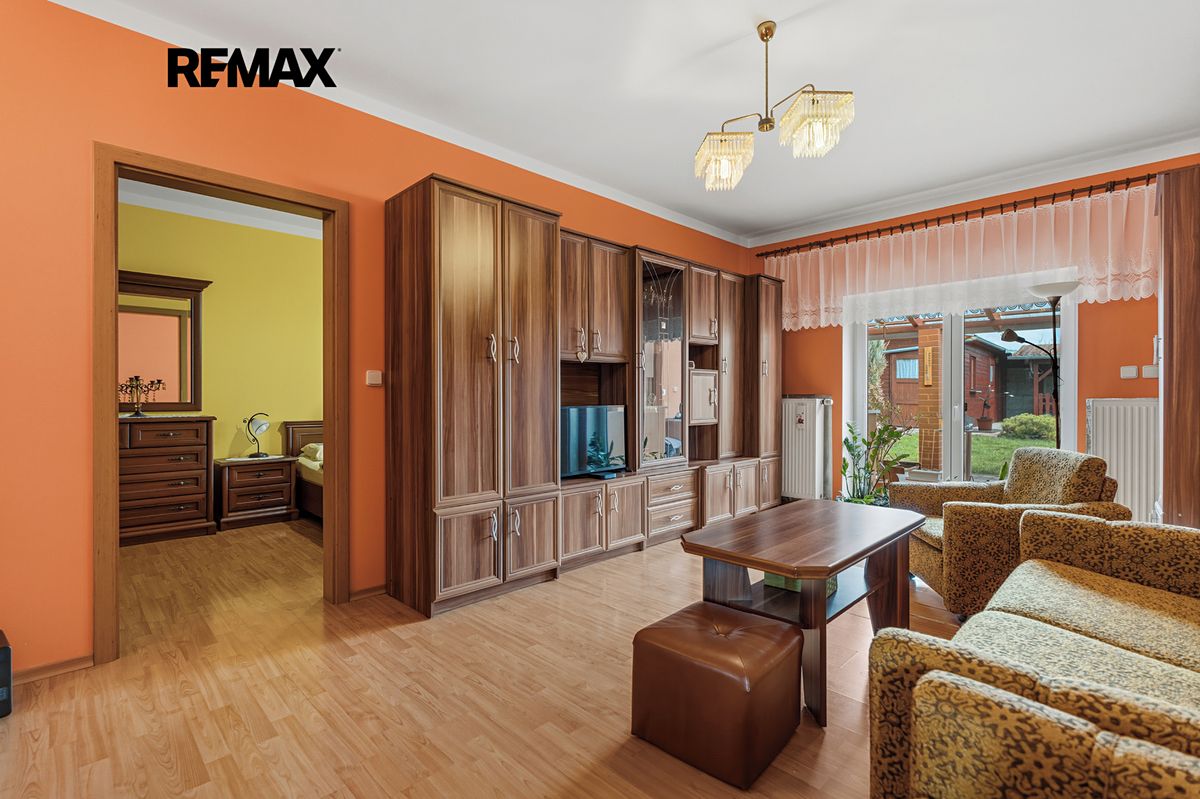 Prodej rodinného domu 138 m², pozemek 165 m² – fotografie 3