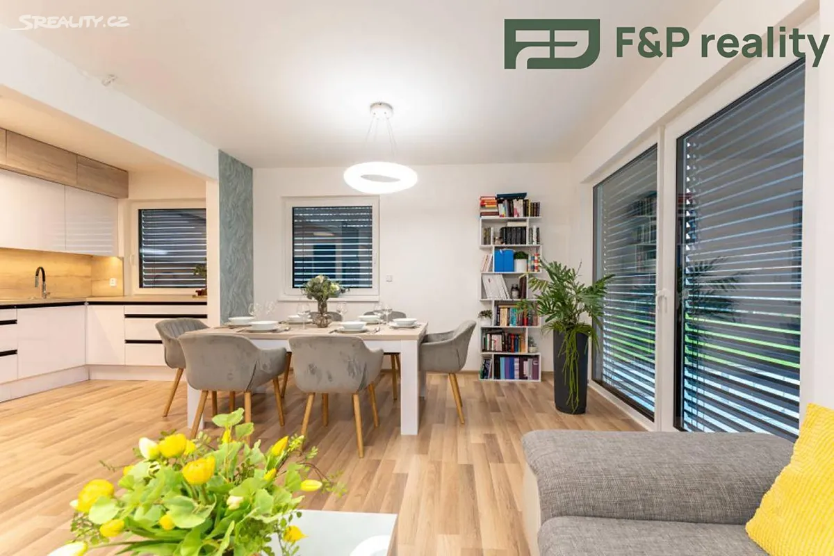 Prodej rodinného domu 102 m², pozemek 690 m², Úmonín
