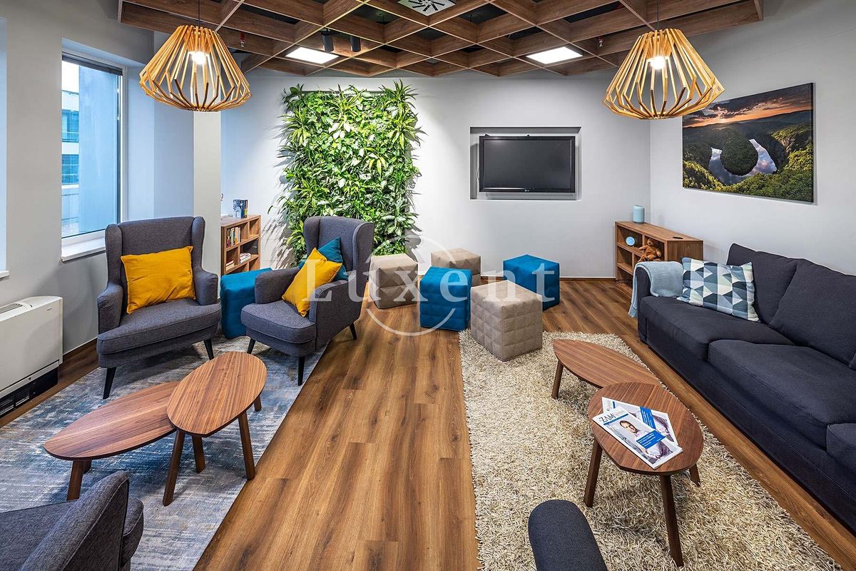 Pronájem kanceláře 430 m² – fotografie 3