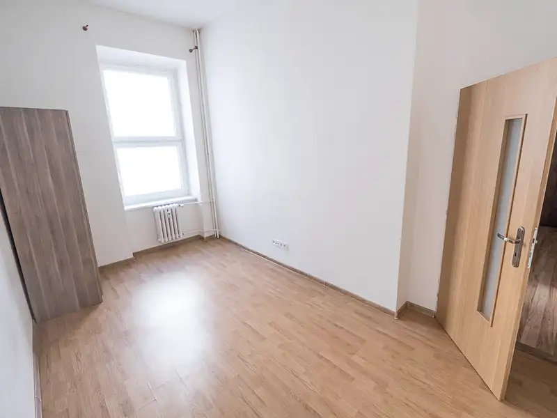 Prodej bytu 2+1 55 m², Praha – náhled fotky 2