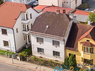 Prodej rodinného domu 180 m², pozemek 286 m²