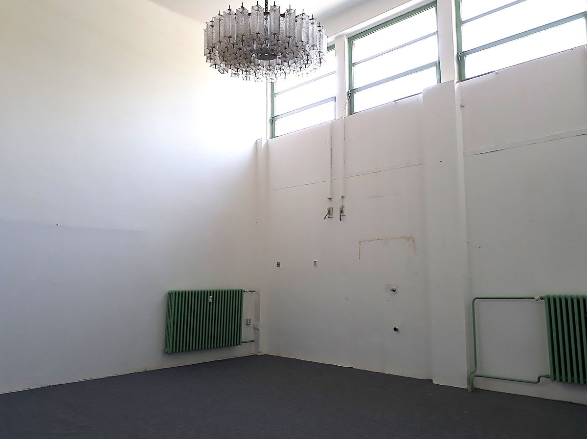 Pronájem obchodního prostoru 97 m²