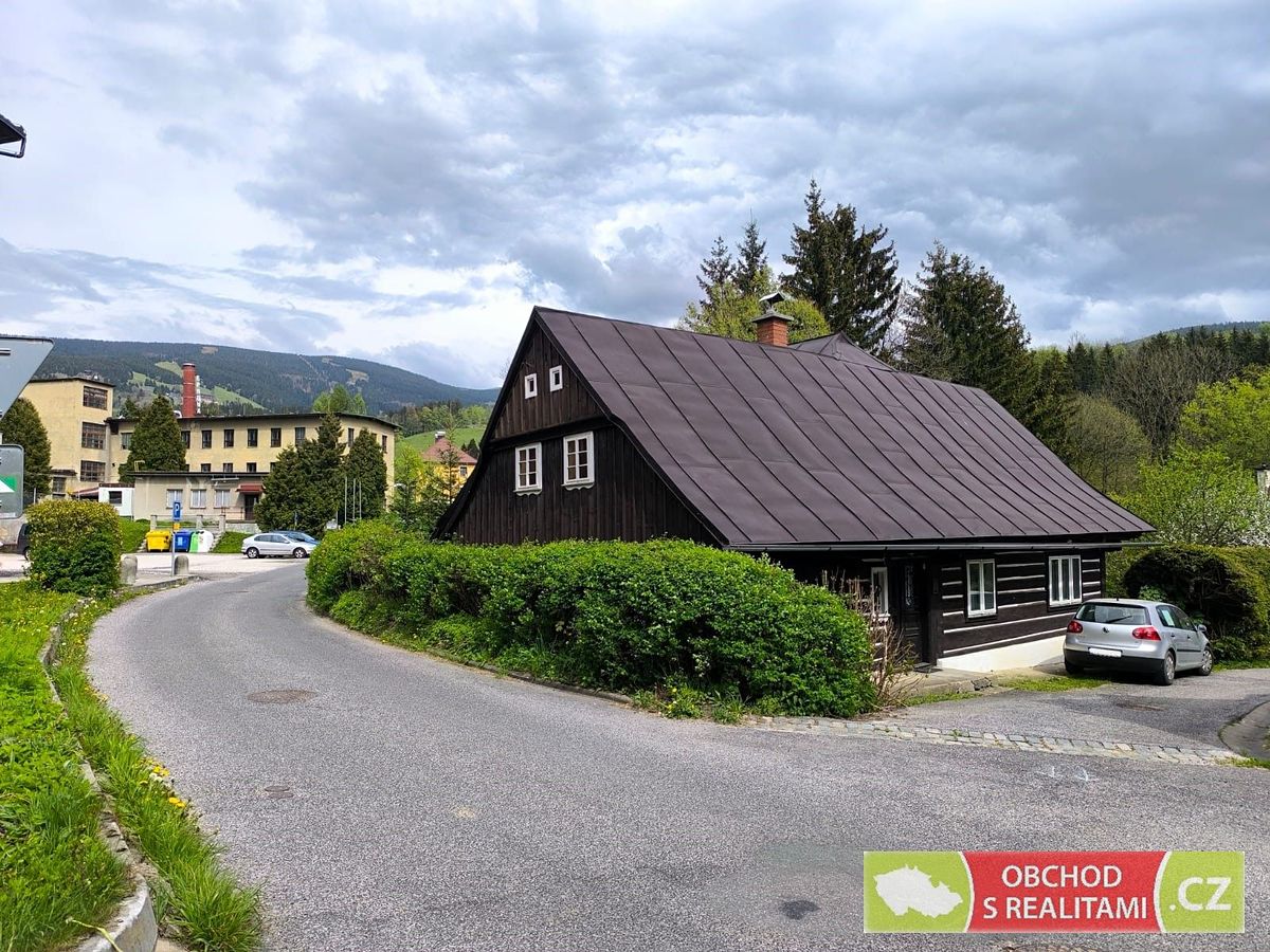 Prodej chalupy 200 m², pozemek 551 m² – fotografie 5