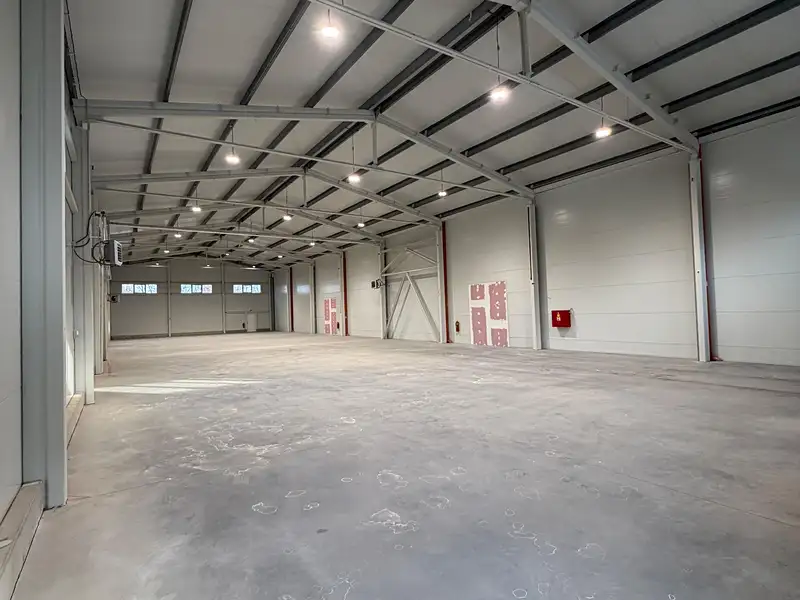 Pronájem výrobní haly, prostoru 2199 m², Písek – náhled fotky 3