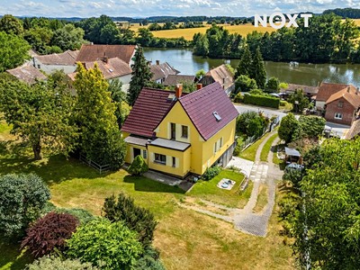 Prodej  rodinného domu 143 m², pozemek 2 688 m²