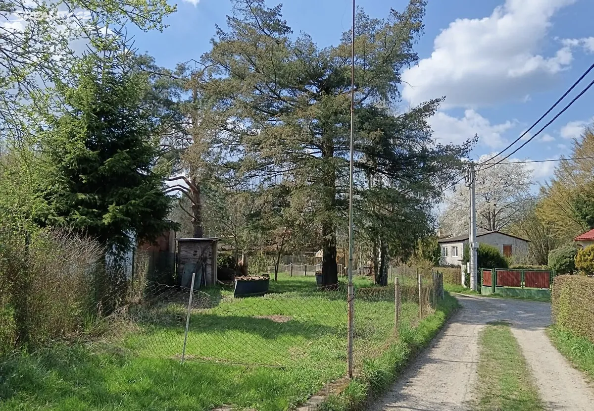 Prodej stavebního pozemku 439 m², Zadní Třebaň