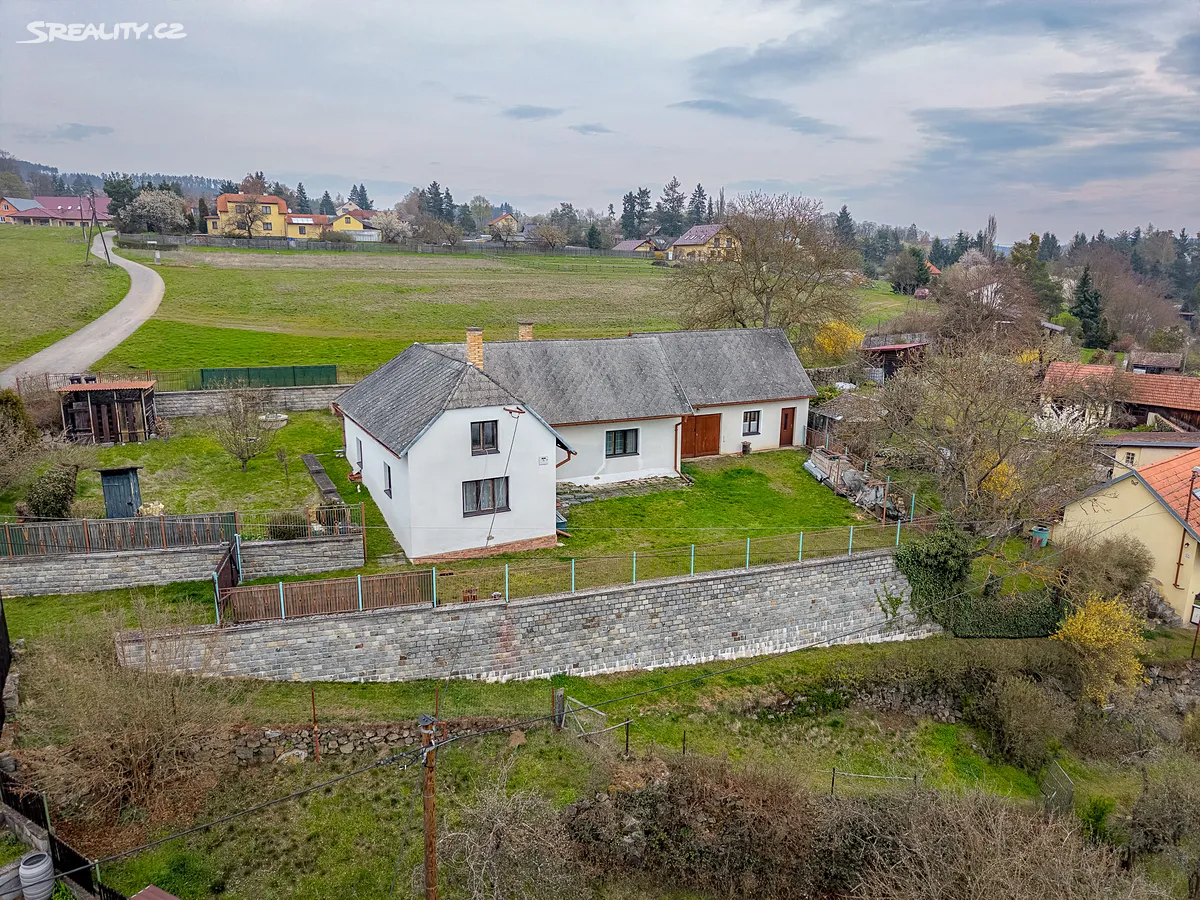 Prodej rodinného domu 96 m², pozemek 685 m² – pohled 4