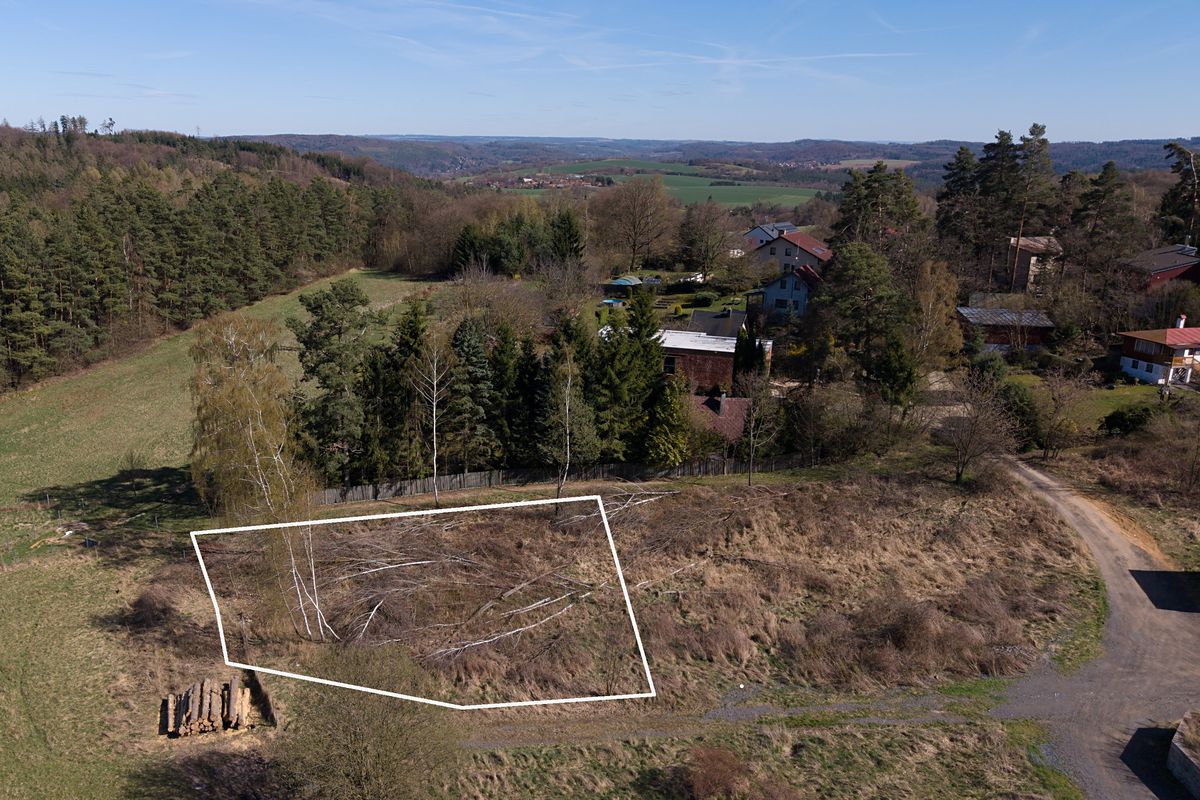 Prodej stavebního pozemku 1000 m² – fotografie 4