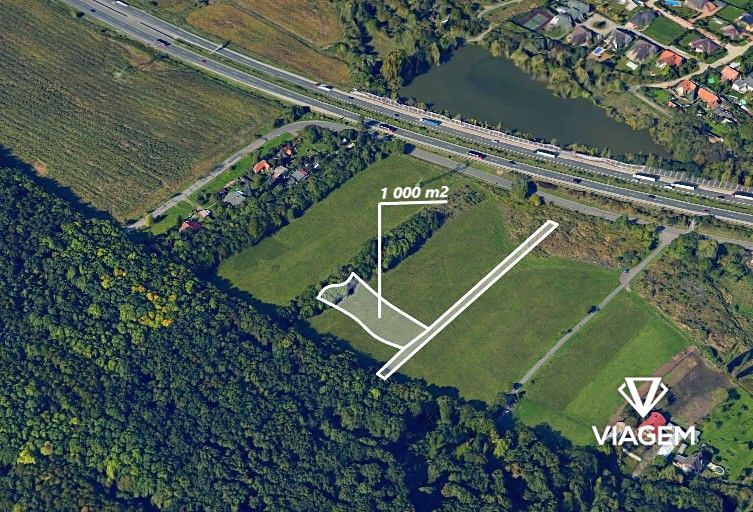 Prodej zahrady 1000 m², Praha – fotka 1 z 3