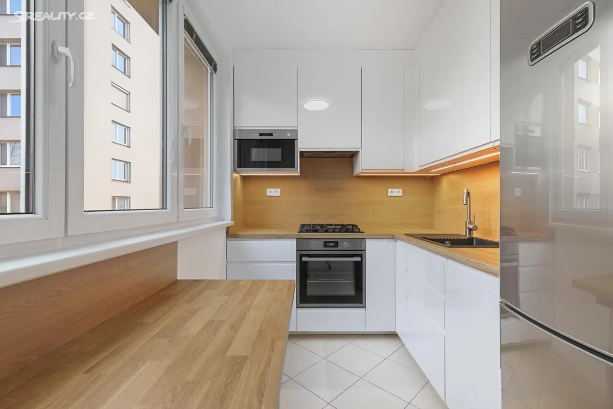 Pronájem bytu 2+1 58 m², Ostrava