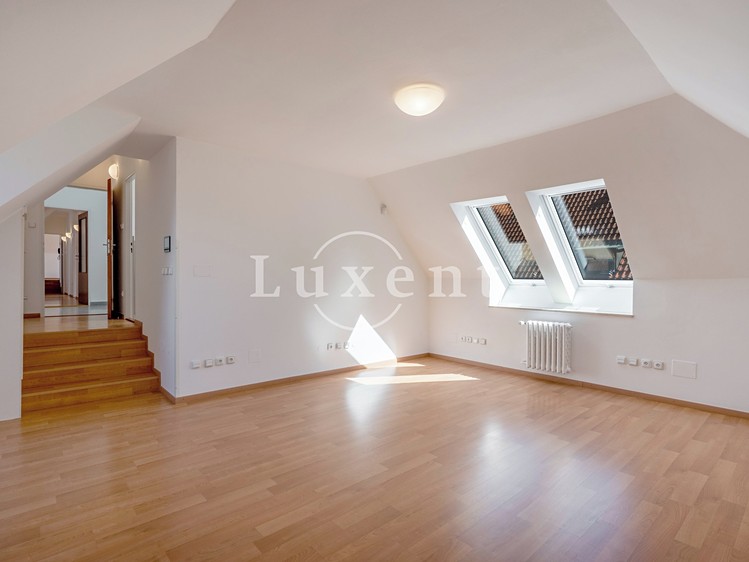 Комерційне приміщення в оренду, 417 м² (13 з 20)