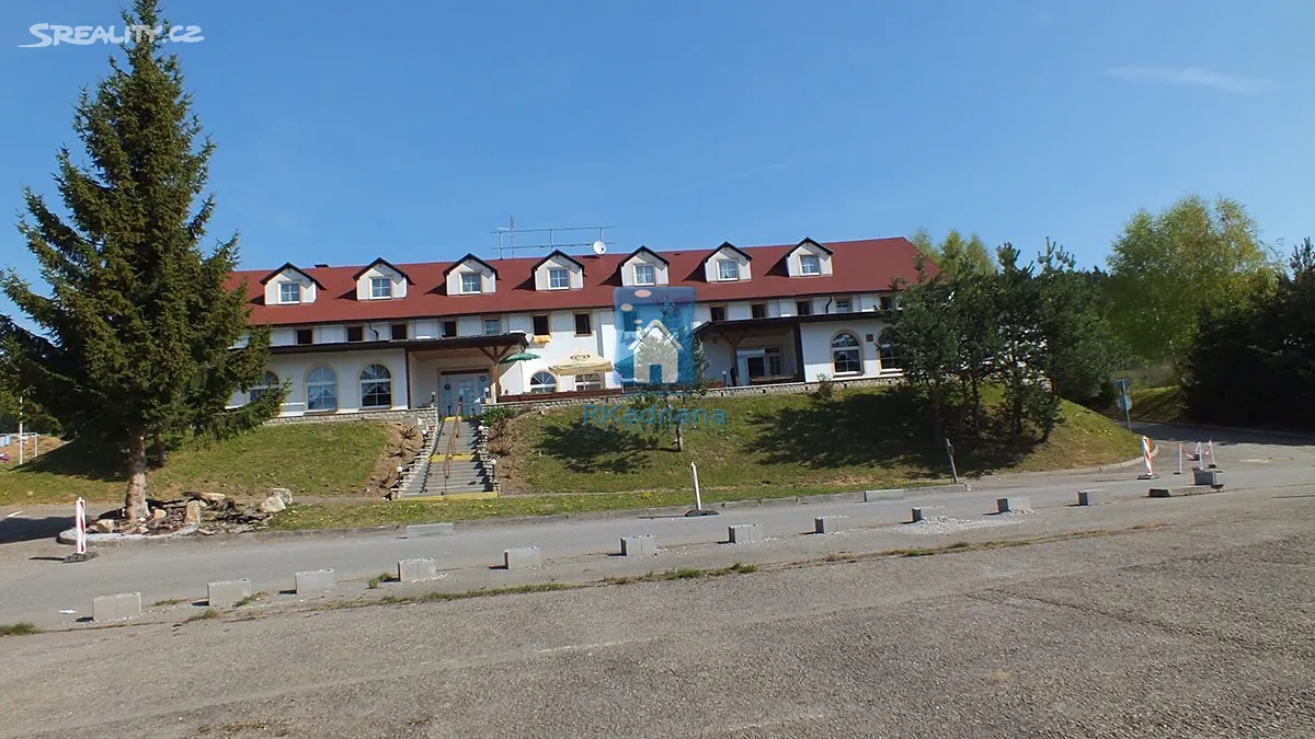 Prodej ubytovacího zařízení 1848 m², Strážný