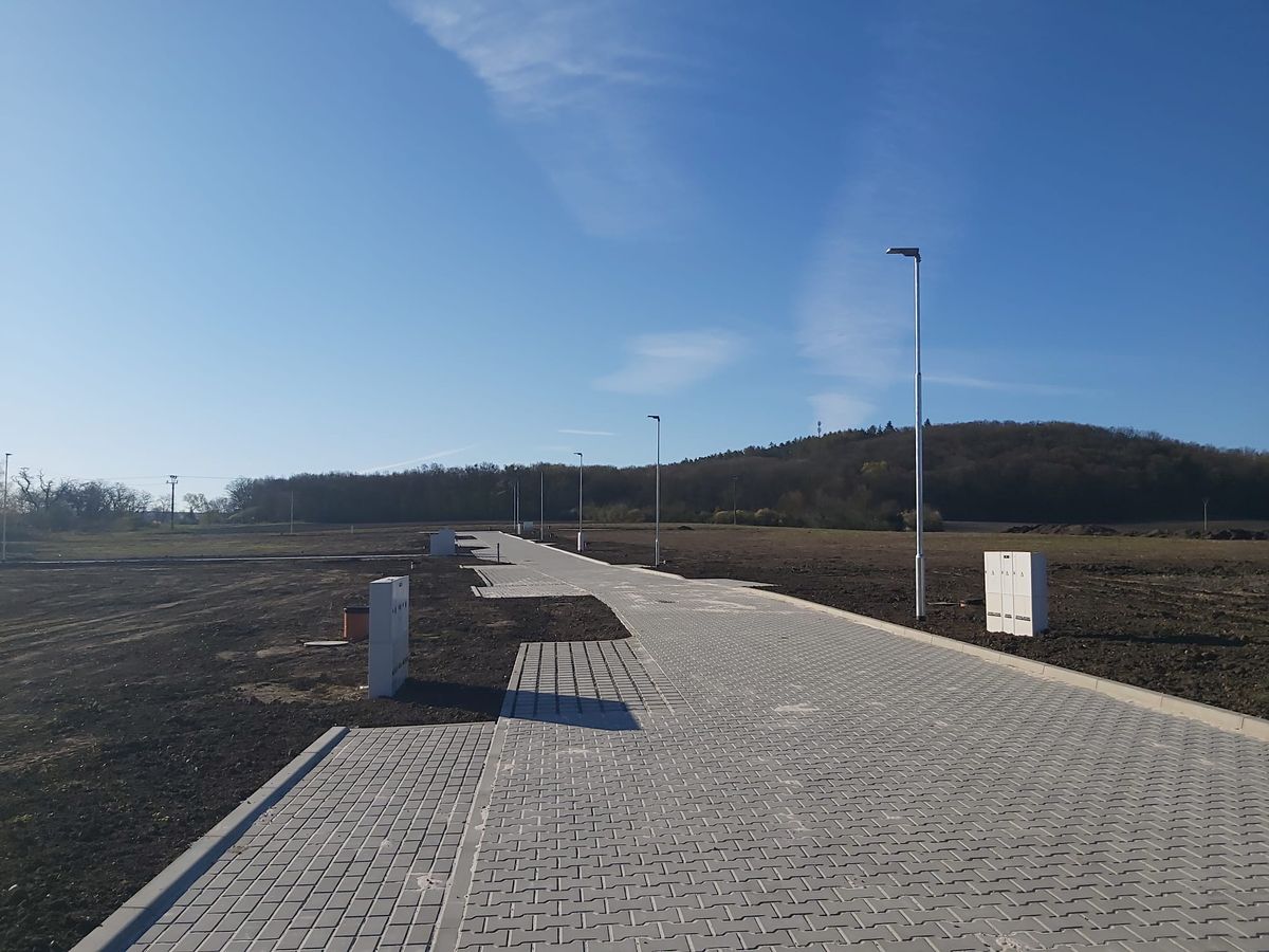 Prodej stavebního pozemku 857 m² – fotografie 5