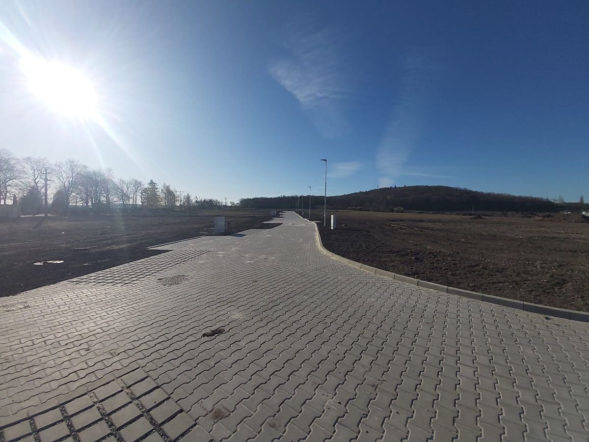Prodej stavebního pozemku 857 m² – fotografie 4