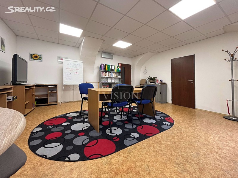 Pronájem kanceláře 52 m², Jindřichův Hradec