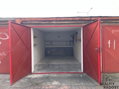 Pronájem garáže 18 m²