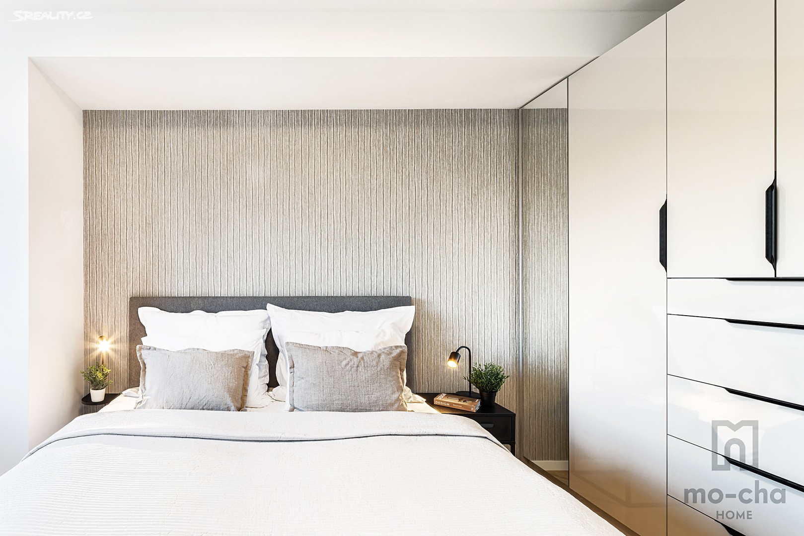 Pronájem bytu 2+kk 56 m² (Jednopodlažní), Praha