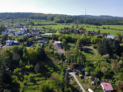 Prodej  stavebního pozemku 1 275 m²