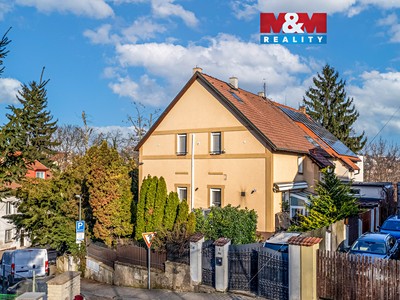 Prodej  rodinného domu 182 m², pozemek 374 m²