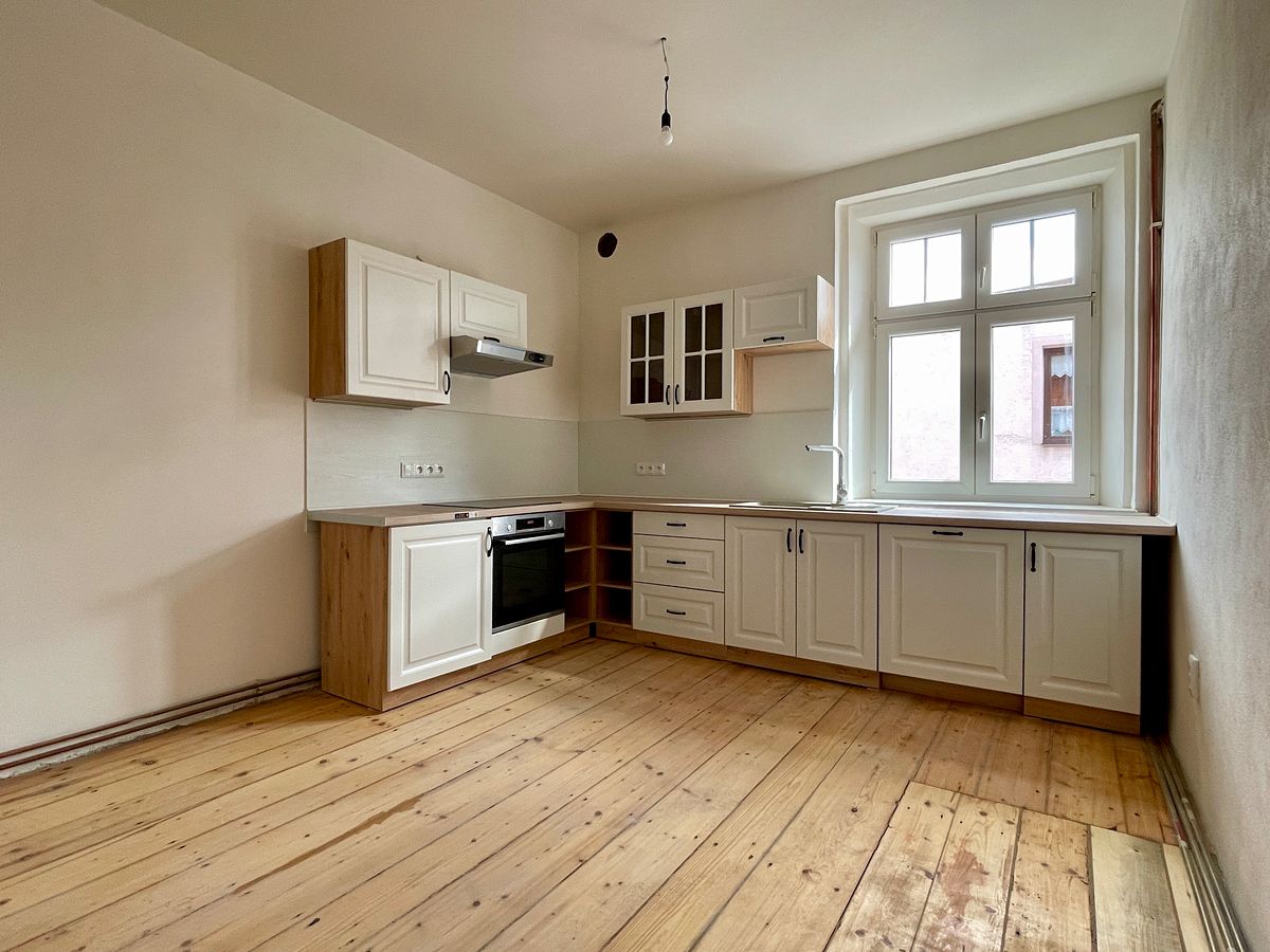 Pronájem bytu 2+kk 105 m²