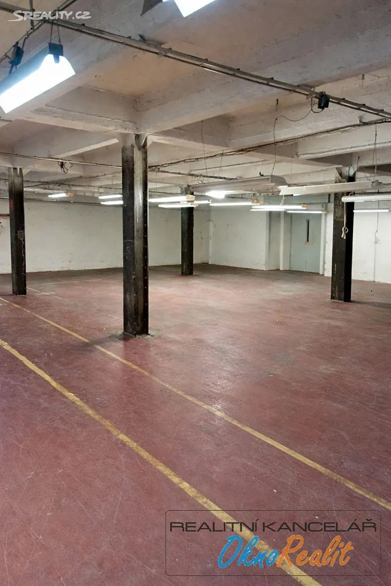 Pronájem skladového prostoru 1350 m² – pohled 2