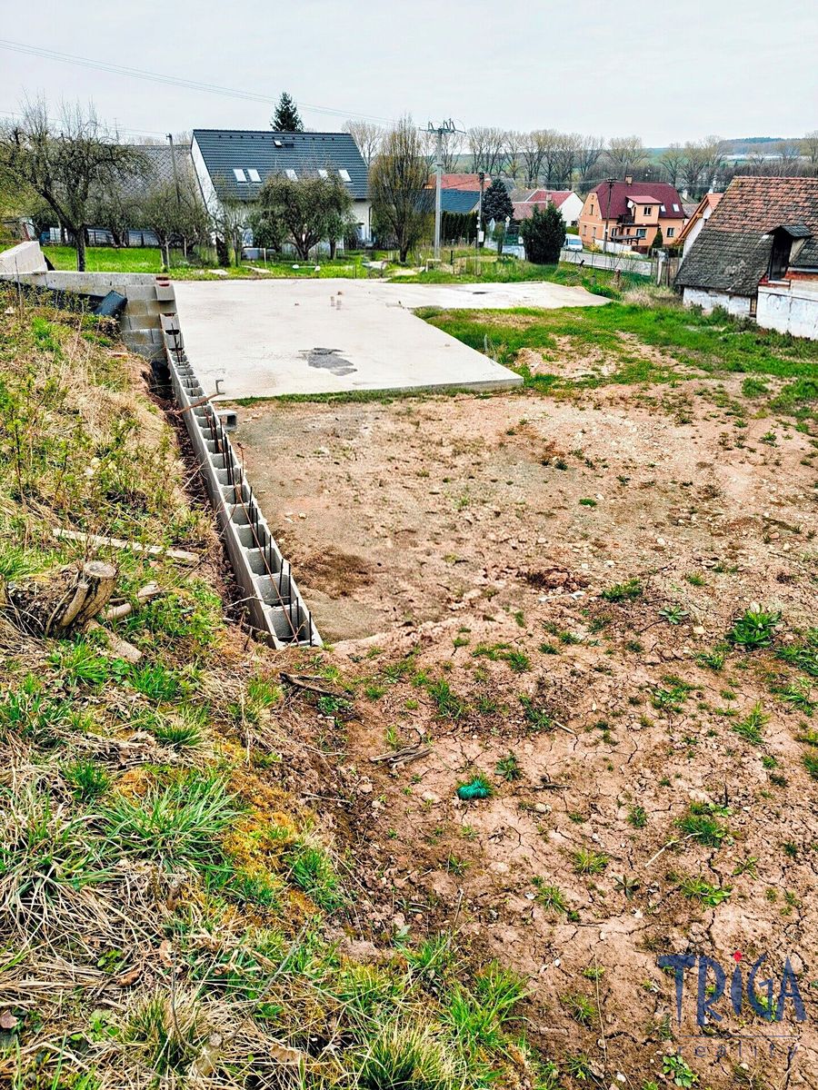 Prodej stavebního pozemku 1152 m² – fotografie 3