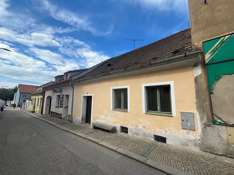 Prodej rodinného domu 160 m², pozemek 354 m², Kaplice – náhled fotky 2