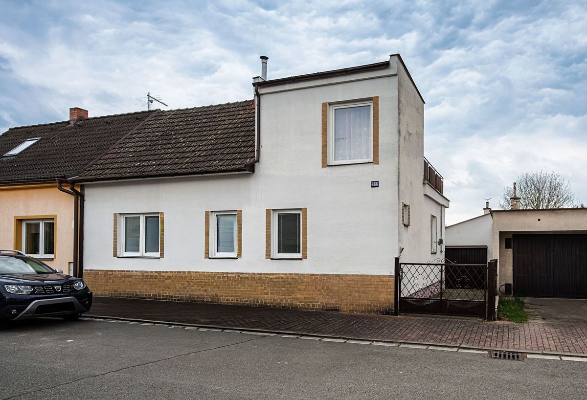 Prodej rodinného domu 90 m², pozemek 618 m²