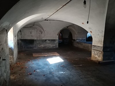 Комерційне приміщення в оренду, 161 м² (2 з 8)