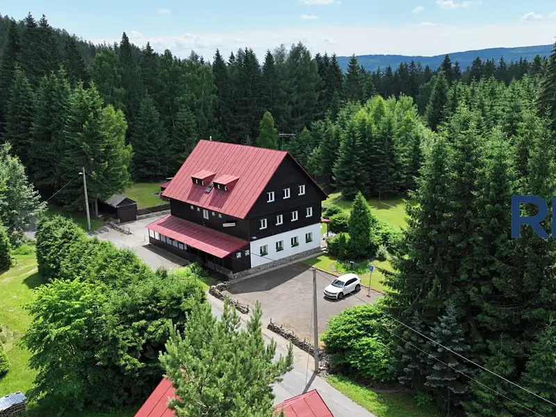 Prodej ubytovacího zařízení 520 m², Lučany nad Nisou – náhled fotky 1