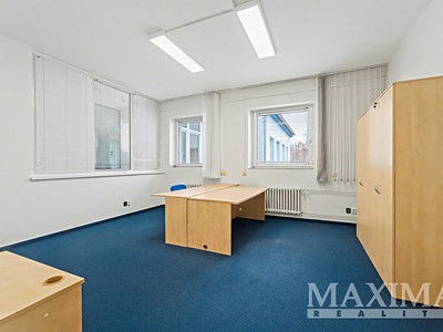 Prodej kanceláře 2 004 m² — photo 4