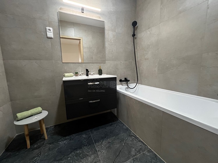 Wohnung 3+1 zum Kauf, 65 m² (12 von 14)