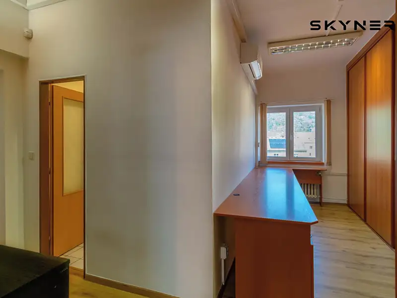 Pronájem kanceláře 47 m², Ústí nad Labem – náhled fotky 2