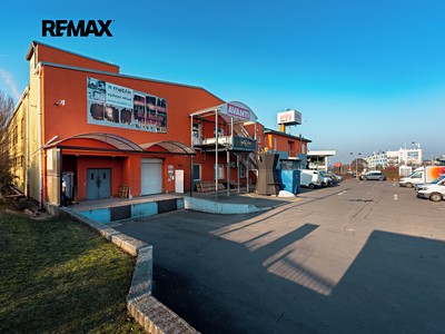 Pronájem obchodního prostoru 457 m² — photo 2