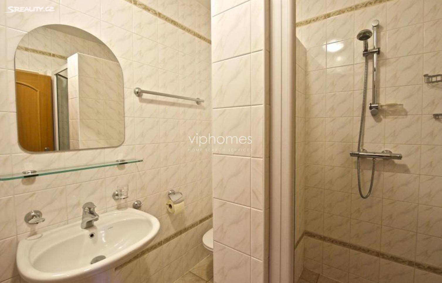 Pronájem  rodinného domu 280 m², pozemek 480 m² – pohled 6
