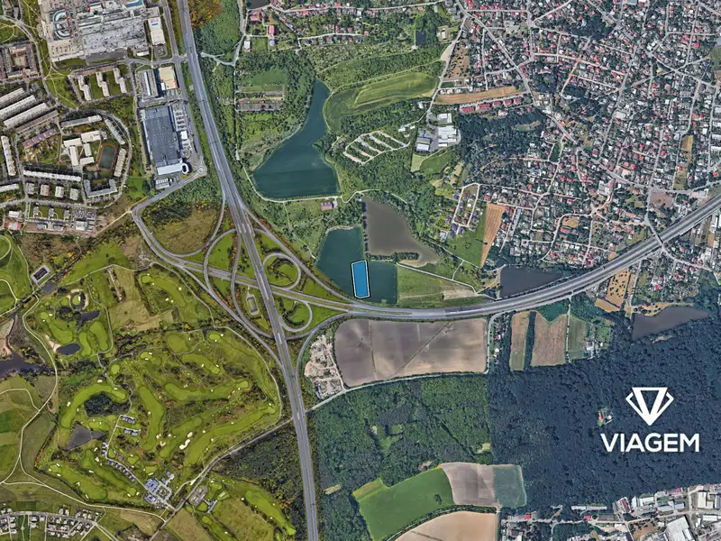 Prodej pole 6466 m², Praha – náhled fotky 3