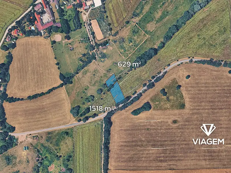 Prodej zahrady 2147 m², Praha – náhled fotky 2