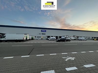 Pronájem skladového prostoru 8000 m²