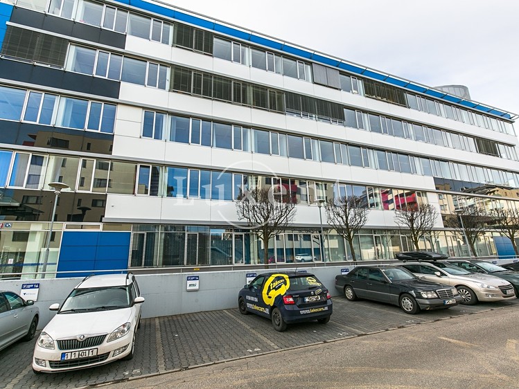 Pronájem komerčního prostoru, 393 m² (20 z 23)