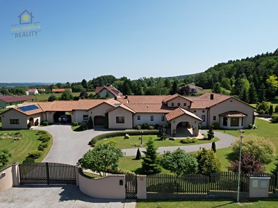 Prodej apartmánů 889 m²