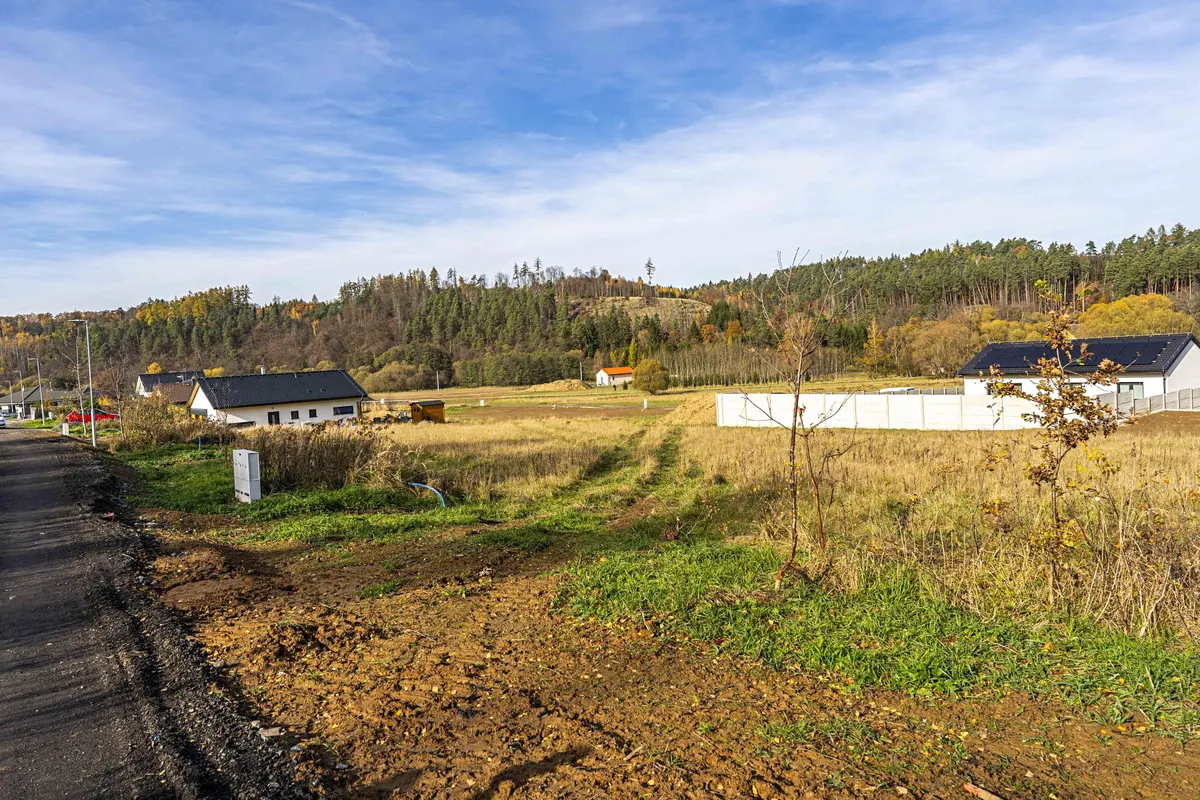 Prodej stavebního pozemku 931 m²