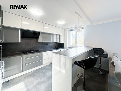 Pronájem bytu 3+kk 80 m²