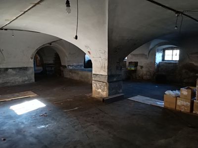 Pronájem skladového prostoru 161 m²